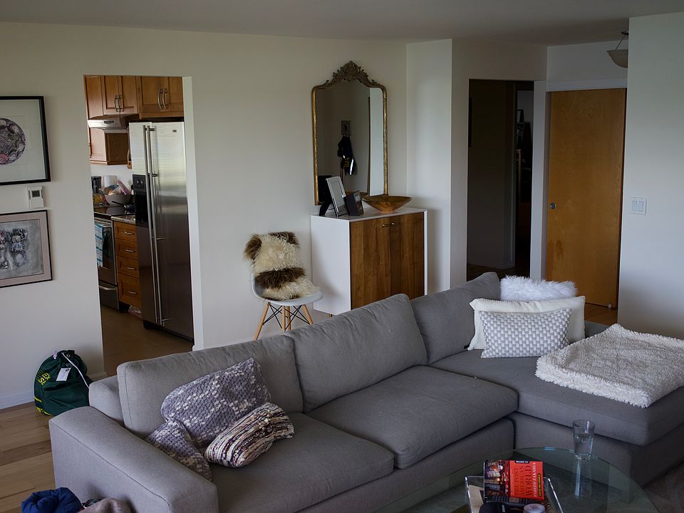 1st image of 2423 8th Ave N APT 201