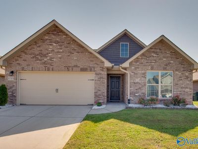 10319 Drymen St SW, Huntsville, AL, 35803