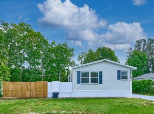 7359 SE Eagle Avenue, Hobe Sound, FL 33455