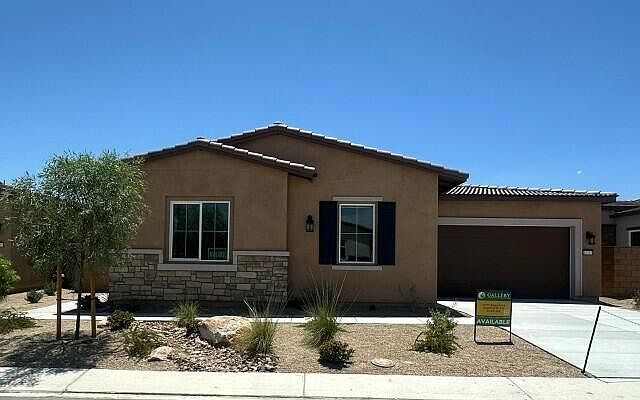 1st image of 82737 Ryan Way