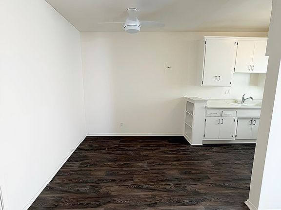 4th image of 321 S Hamel Rd APT 6