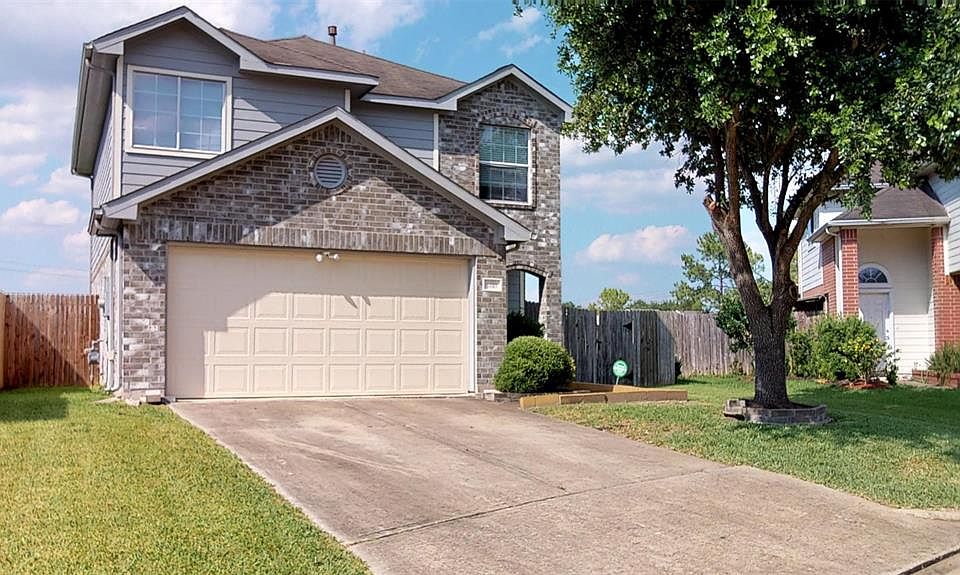 1st image of 7410 Willowcraft Dr