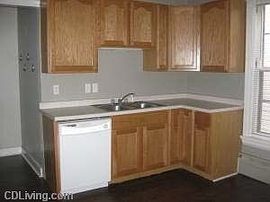 2nd image of 503 W Dayton St
