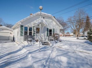 1024 N 8th Ave, Wausau, WI 54401