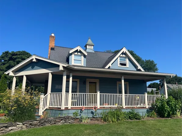 1698 Mount Hope Ave, Rochester, NY 14620
