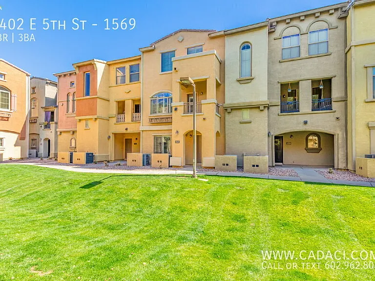 2402 E 5th St #1569 — Photo 54