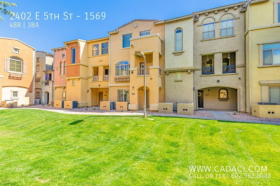 2402 E 5th St #1569