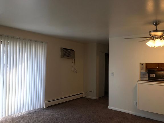 2nd image of 6115 Plymouth Ave APT 4