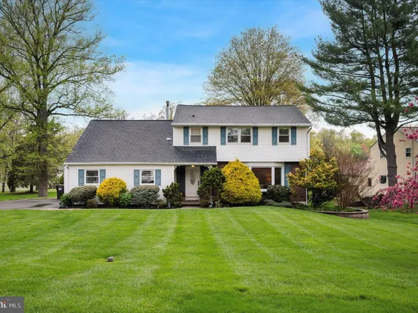 119 Jason Pl, North Wales, PA 19454