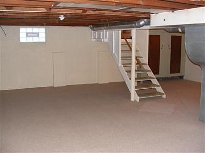 5th image of 451 Oxford Ave
