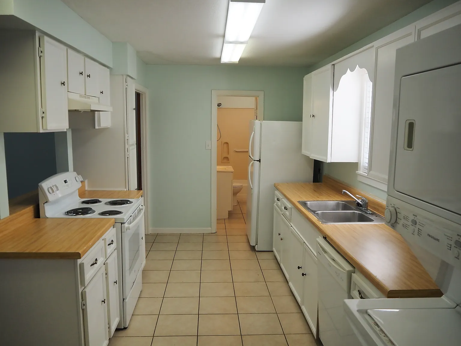 1 bed, 950 sqft, $1,125 — Photo 3