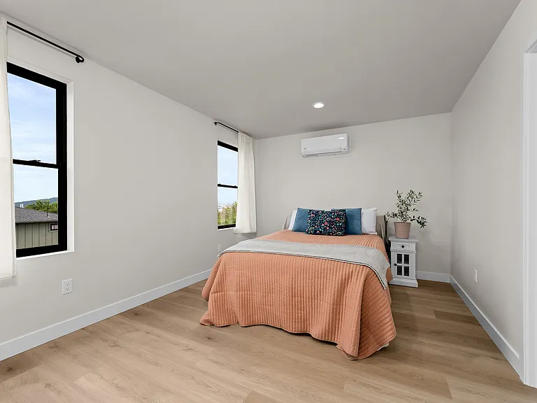2914 K Ave — Photo 21