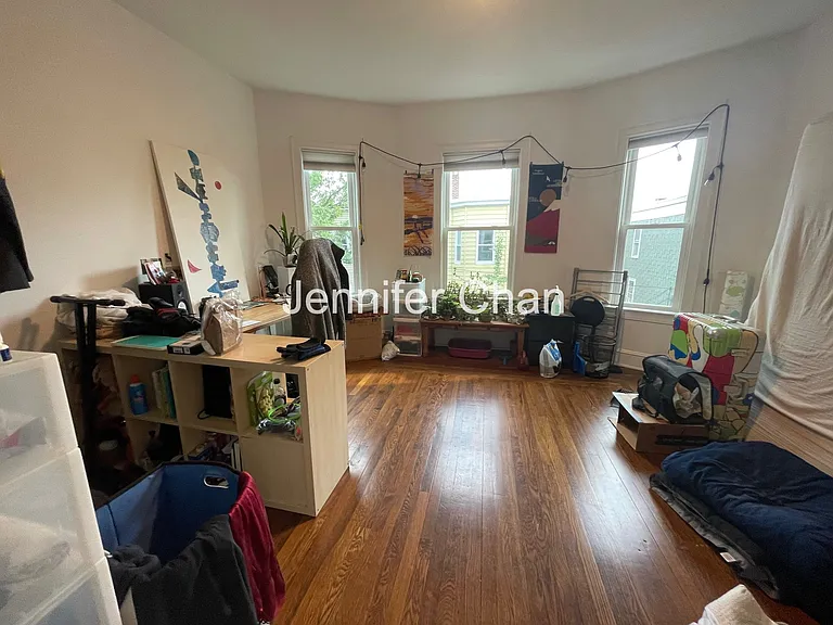 27 Marney St #2 — Photo 5