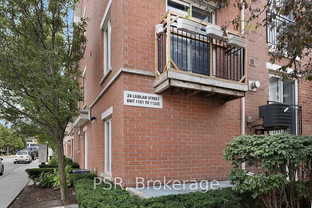 2 bed, $3,300 — Photo 1
