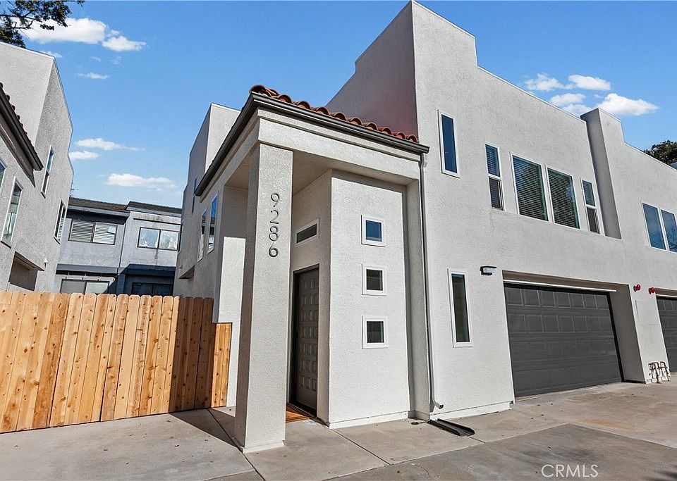 1st image of 9286 El Bordo Ave