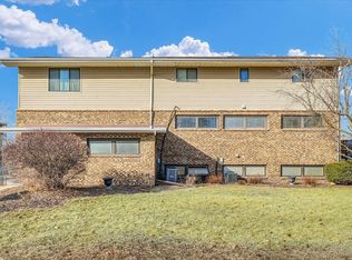 2504 E. Washington, Bloomington, IL 61704