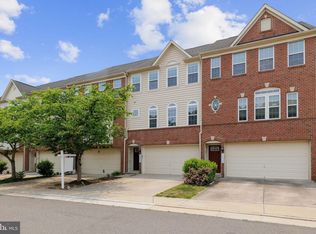 10204 Fountain Cir, Manassas, VA 20110