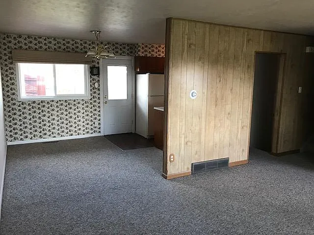 2138 Gunnison Ave — Photo 14