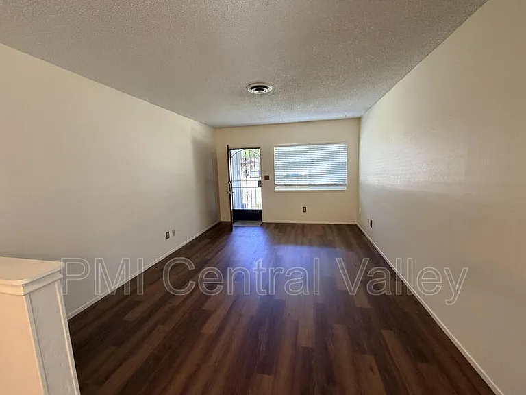 324 Felton Way — Photo 7