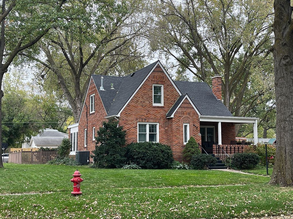 644 Linden Ave - Property Image