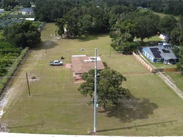 2806 E 60th Hwy, Plant City, FL 33567
