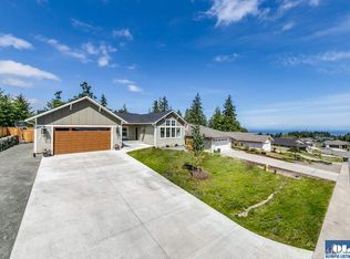 1313 Morning Ct, Port Angeles, WA 98362