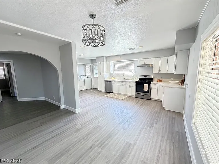1311 Griffith Ave — Photo 25