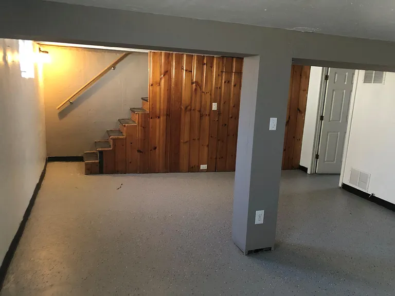 7533 Haywood Dr — Photo 11