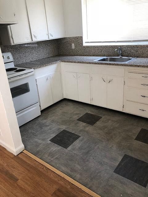 1st image of 3208 Cadillac Dr APT 2