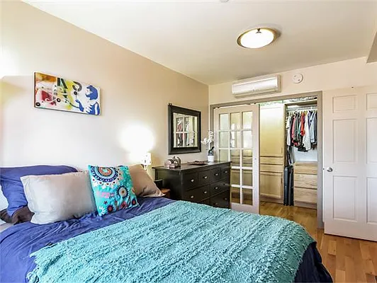 Sold by Avenue Sotheby's International Realty | media 5