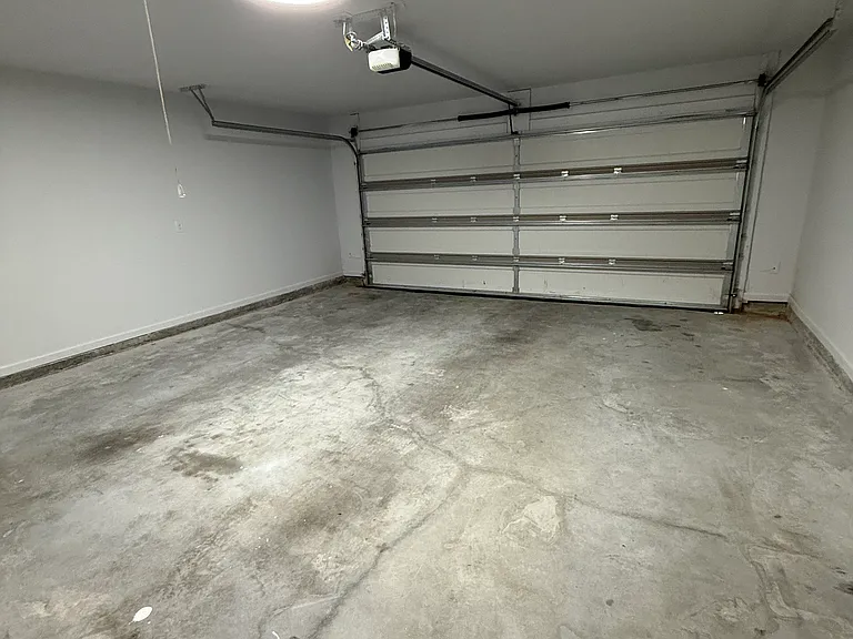 1307 Fairlawn Dr — Photo 15