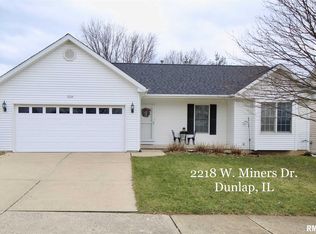 2218 W Miners Dr, Dunlap, IL 61525