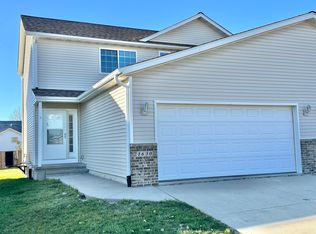 1610 50th St, Marion, IA 52302