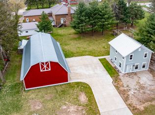 E1471 Arbor St, Waupaca, WI 54981