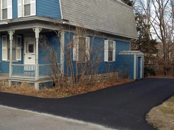 22 Litchfield Ter, Lowell, MA 01854