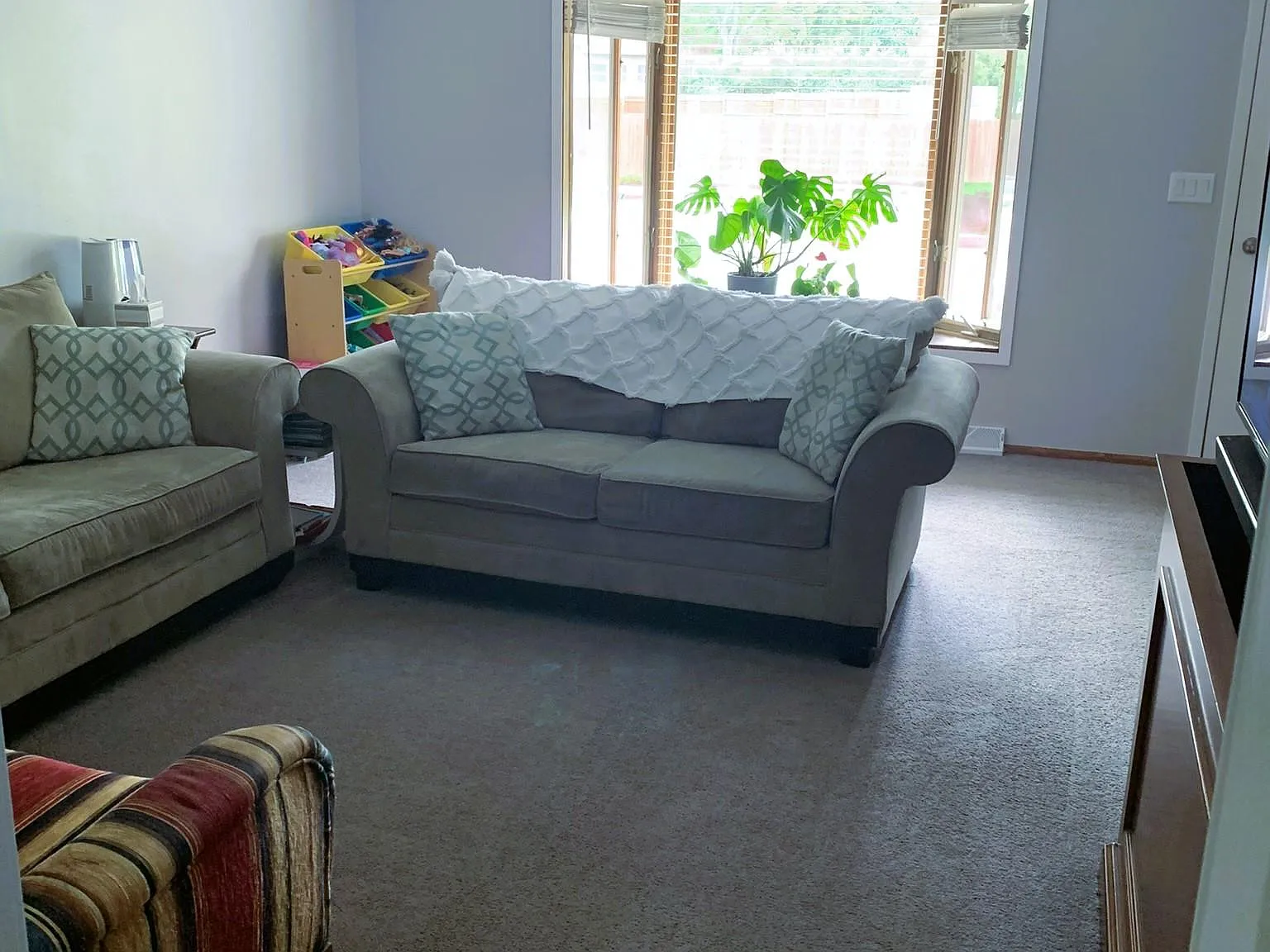 3 bed, 1.5 bath, 1330 sqft, $2,200 — Photo 3