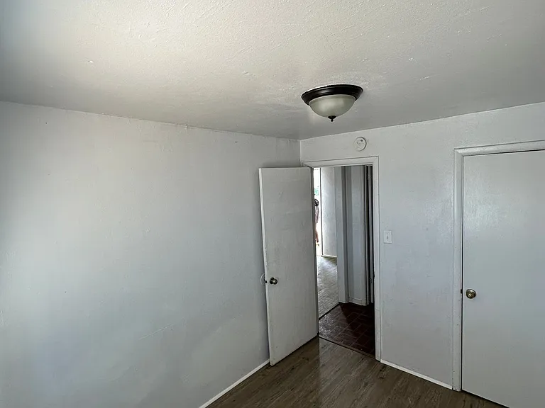 1001 Walnut Dr — Photo 5