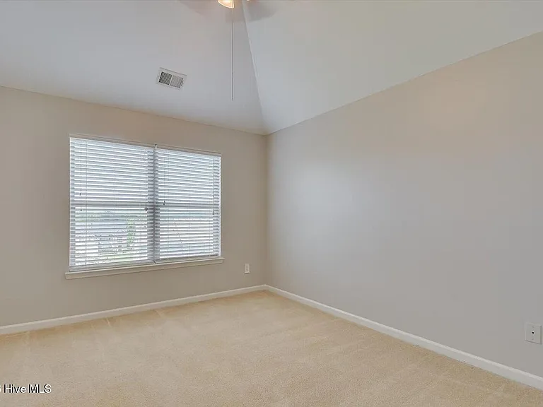 2609 Leland Dr — Photo 30