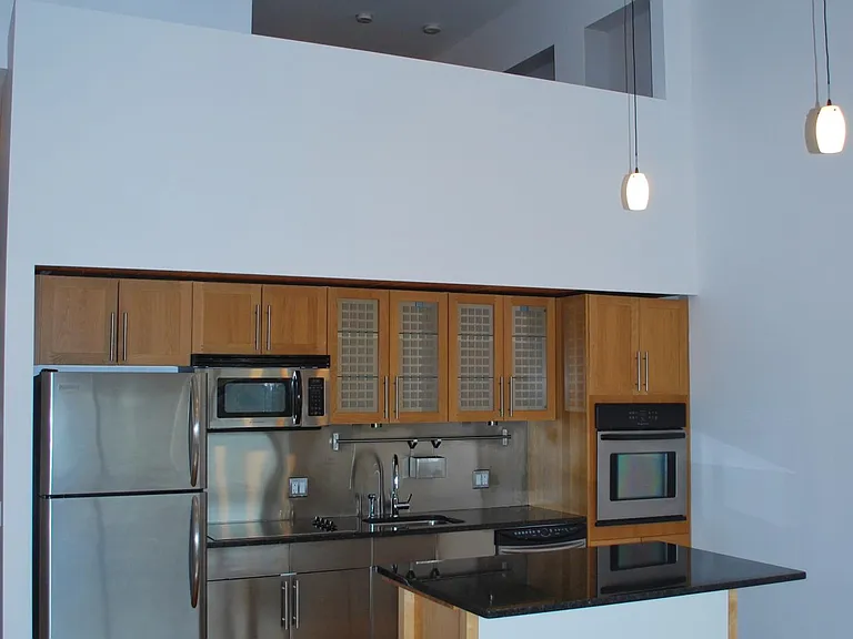 290 Pleasant St #217 — Photo 3