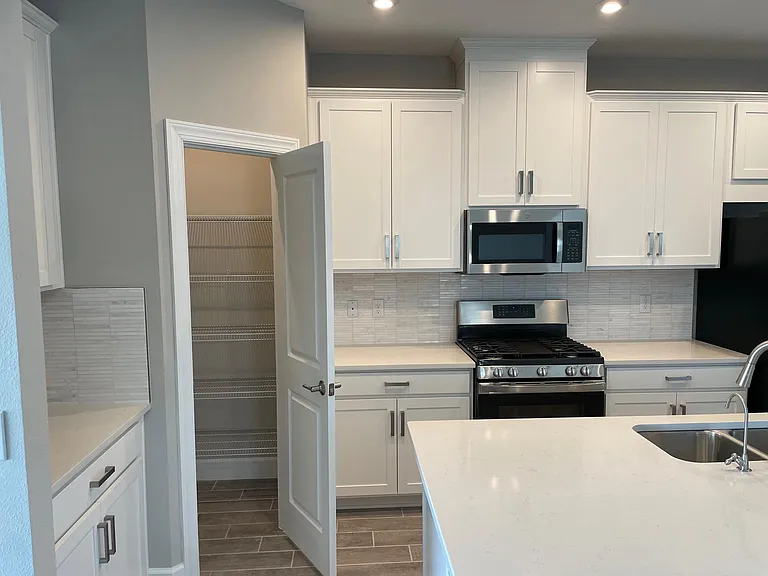 11035 Devonbridge Dr — Photo 6