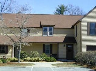 15 Lantern Ln UNIT 3, Dracut, MA 01826