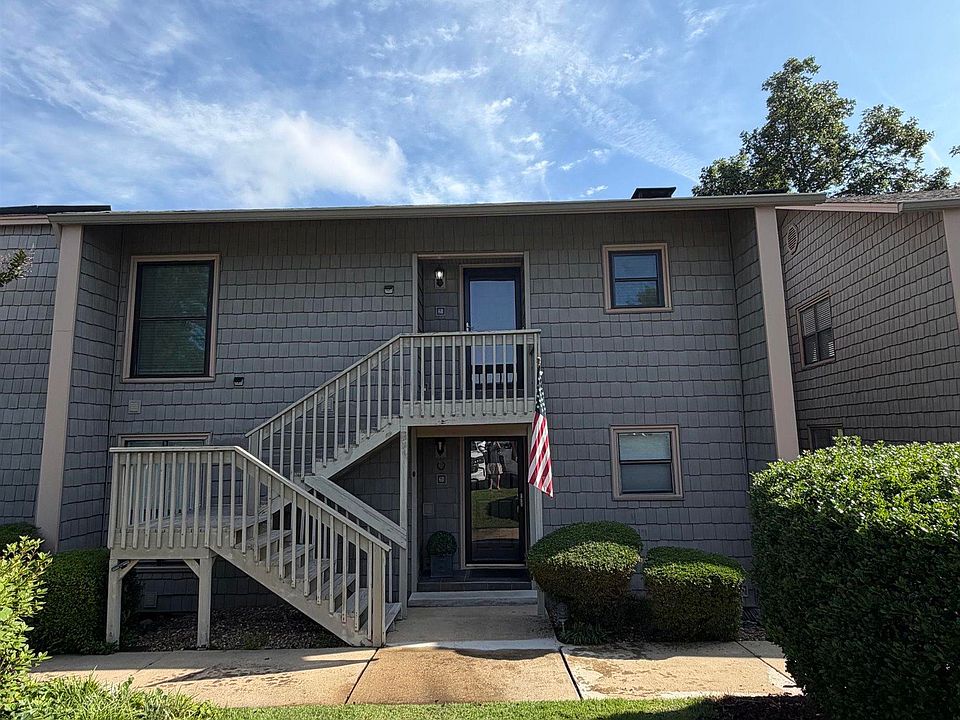 1st image of 250 Grand Isle Dr APT 6B
