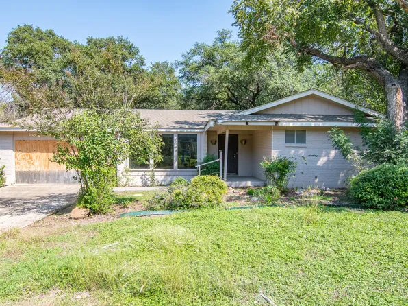 3908 Glenwood Dr, Brownwood, TX 76801