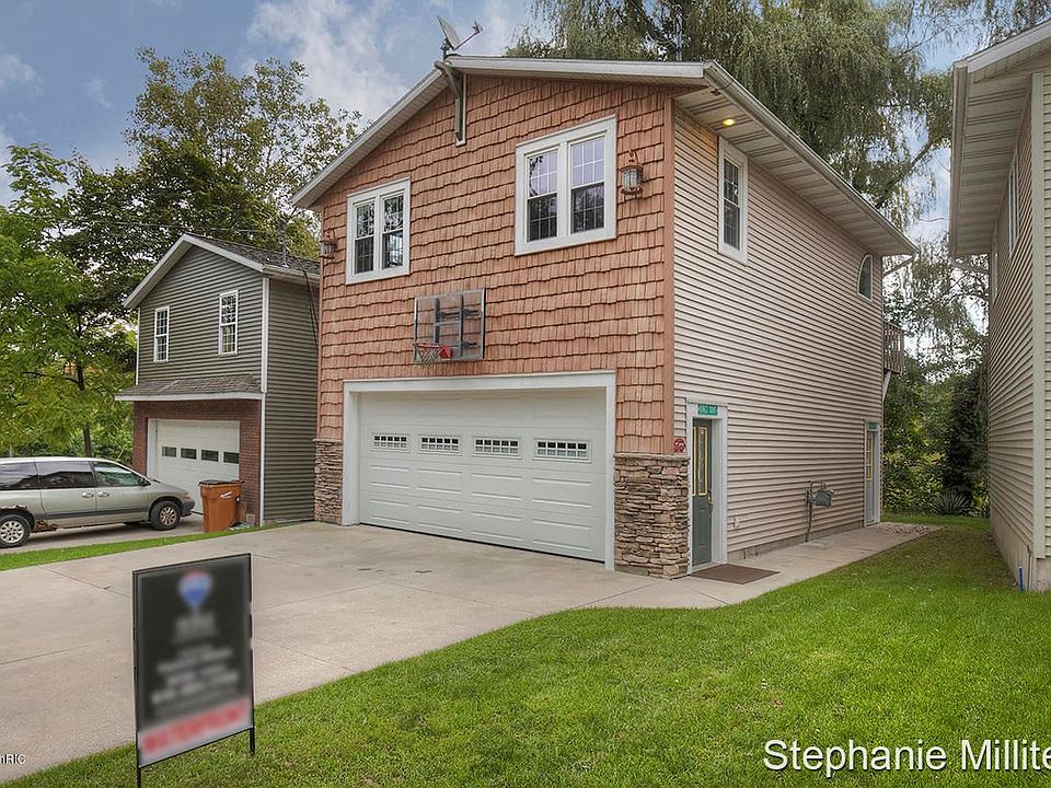 1st image of 7038 Goldenrod Dr NE