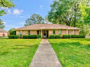 4020 Morningside Dr, Paris, TX 75462