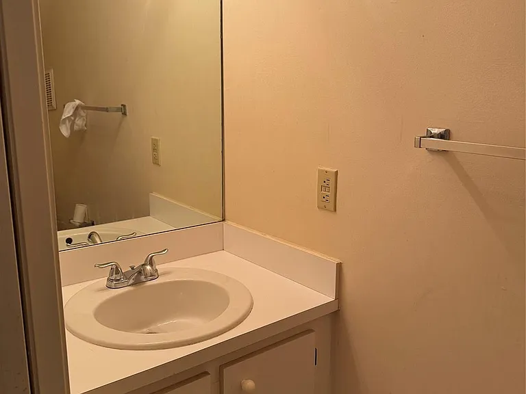 4235 SW 72nd Way — Photo 7
