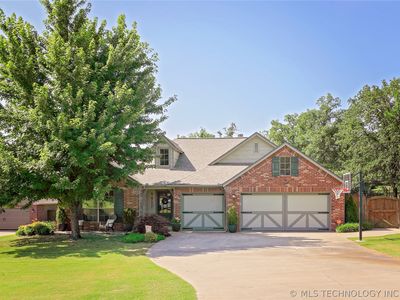 9352 Black Oak Ln, Sand Springs, OK, 74063
