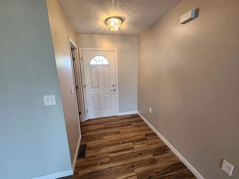 156 Hampton Way #156 — Photo 11