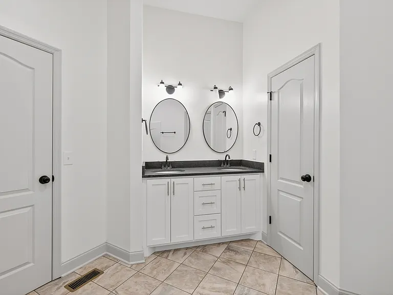 1015 Brinkley Rd — Photo 11