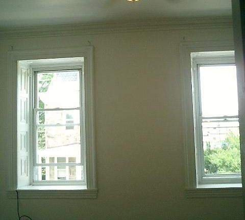 High ceilinged Living Room